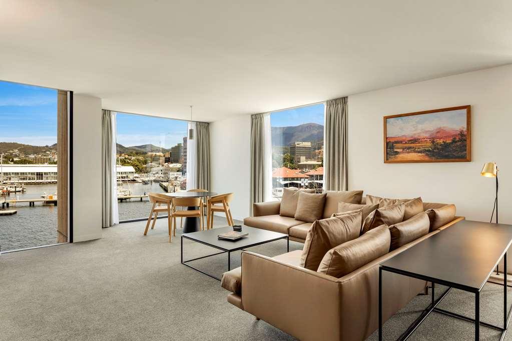 Macq 01 Hotel Hobart Room photo A staged living room
